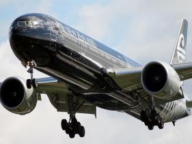 Air New Zealand Boeing 777-300ER 